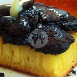 Martabak Special Oreo Kismis Susu