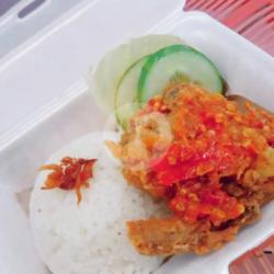 Ayam  Kremes Sayap   Nasi