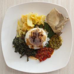 Nasi Ayam Pop