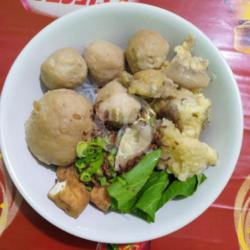 Baso Sapi Urat Kosong