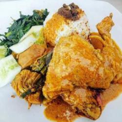 Nasi Padang Gulai Ayam