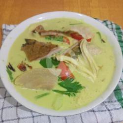 Soto Campur Kuah Santan