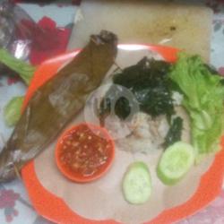 Nasi Liwet Pepes Peda