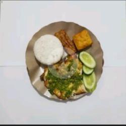 Paket Ayam Sambel Ijo Tahu Tempe Nasi