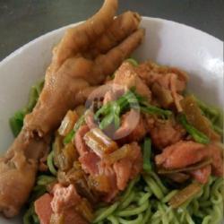 Mie Ijo Ceker