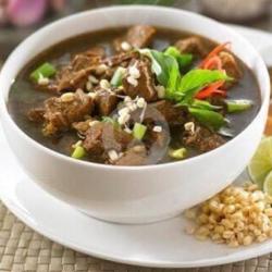 Nasi Rawon Empal Daging