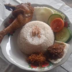 Nasi Ayam Fried Chiken