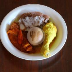 Gudeg Istimewa (ayam   Telor)