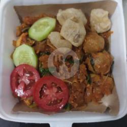 Mie Tiaw Goreng Pedas/biasatopping Bakso/nugget/sosis/ayam Crispy /udang