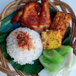 Nasi Ayam Goreng Special Komplit