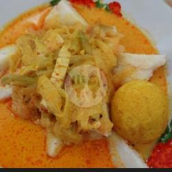 Lontong Sayur Telor