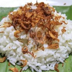 Nasi Uduk   Bawang Goreng