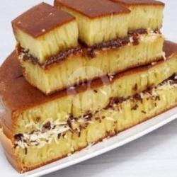 Martabak Rasa Kismis Pisang