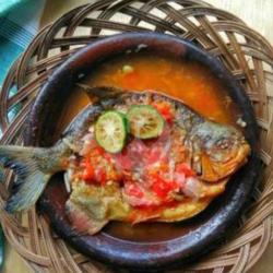 Ikan Bawal (sambal Pecak)