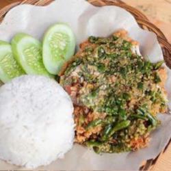 Nasi Ayam Geprek Mantul Lombok Ijo