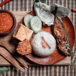 Nasi Liwet Peda   Tahu Tempe