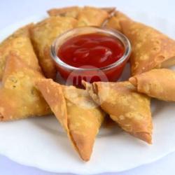 Sambusa (samosa) Goreng