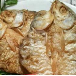 Ikan Asin Tawes Goreng