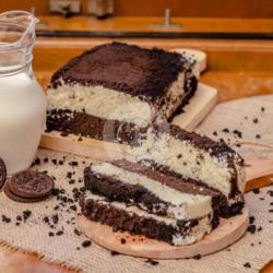 Bolu Susu Bandung Oreo