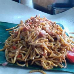 Bakmi Goreng Campur   Brutu