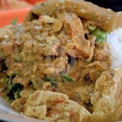 Nasi Tumpang Lauk Ati Ampla Goreng   Air Mineral