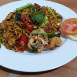 Mie Atom Goreng Seafood