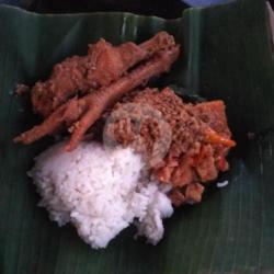 Nasi Gudeg Paha Bawah