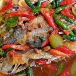 Ikan Kembung Tauco Sayur Kacang Panjang