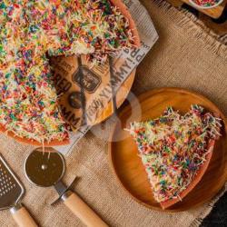 Martabak Pizza Mesis Rainbow