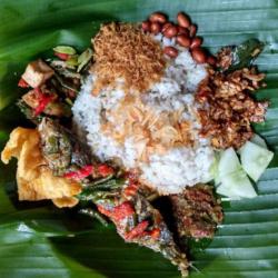 Nasi Lemak Ikan Sambal