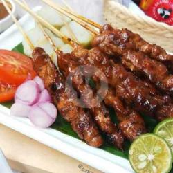 Sate Ayam Juara.