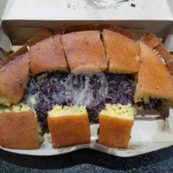 Martabak Ketan Hitam   Klapa