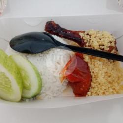 Nasi Ayam Bakar Kremes