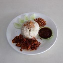 Nasi Lemak Sambal Sotong