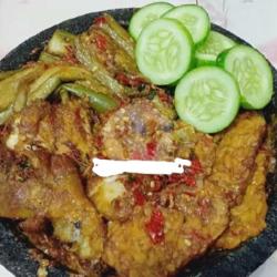 Terong Sambal Terasi   Ayam Goreng