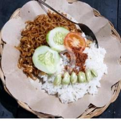 Mie Orak Arik Porsi Besar