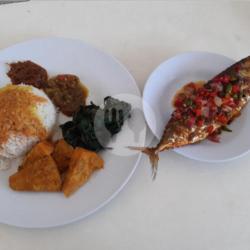 Nasi Rames Kembung Bakar