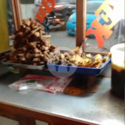 Paha Bebek   Paha Ayam Goreng