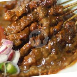 Sate Kambing   Lontong