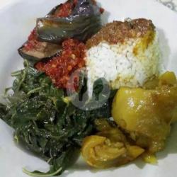 Nasi Gulai Kikil Sapi