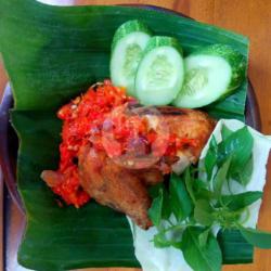 Ayam Sambal  Penyet