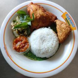 Paket Ayam Penyet Negeri