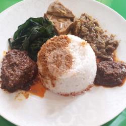 Nasi Rendang Hati