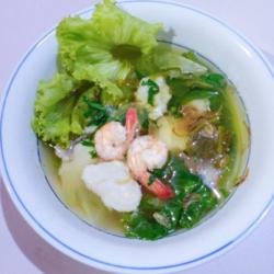 Sop Ikan Tenggiri Campur