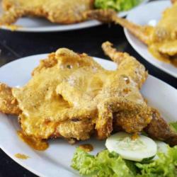 Ayam Telur Asin