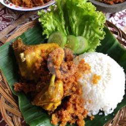 Ayam Kremes Kampung