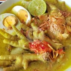 Soto Ayam Ceker   Lontong