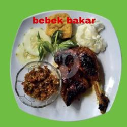 Bebek Gepuk Bakar   Tahu