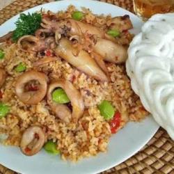 Nasi Goreng Asin Cumi Pete