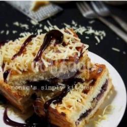 Roti Bakar Blubery Keju Coklat Super